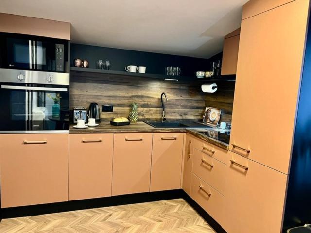 Dinora Exclusive Apartments Макарська Номер фото